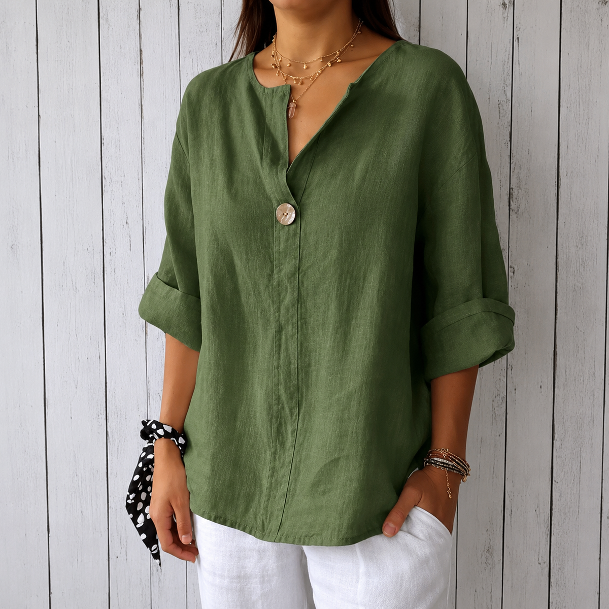 Zamma | Relaxed V-Neck Top