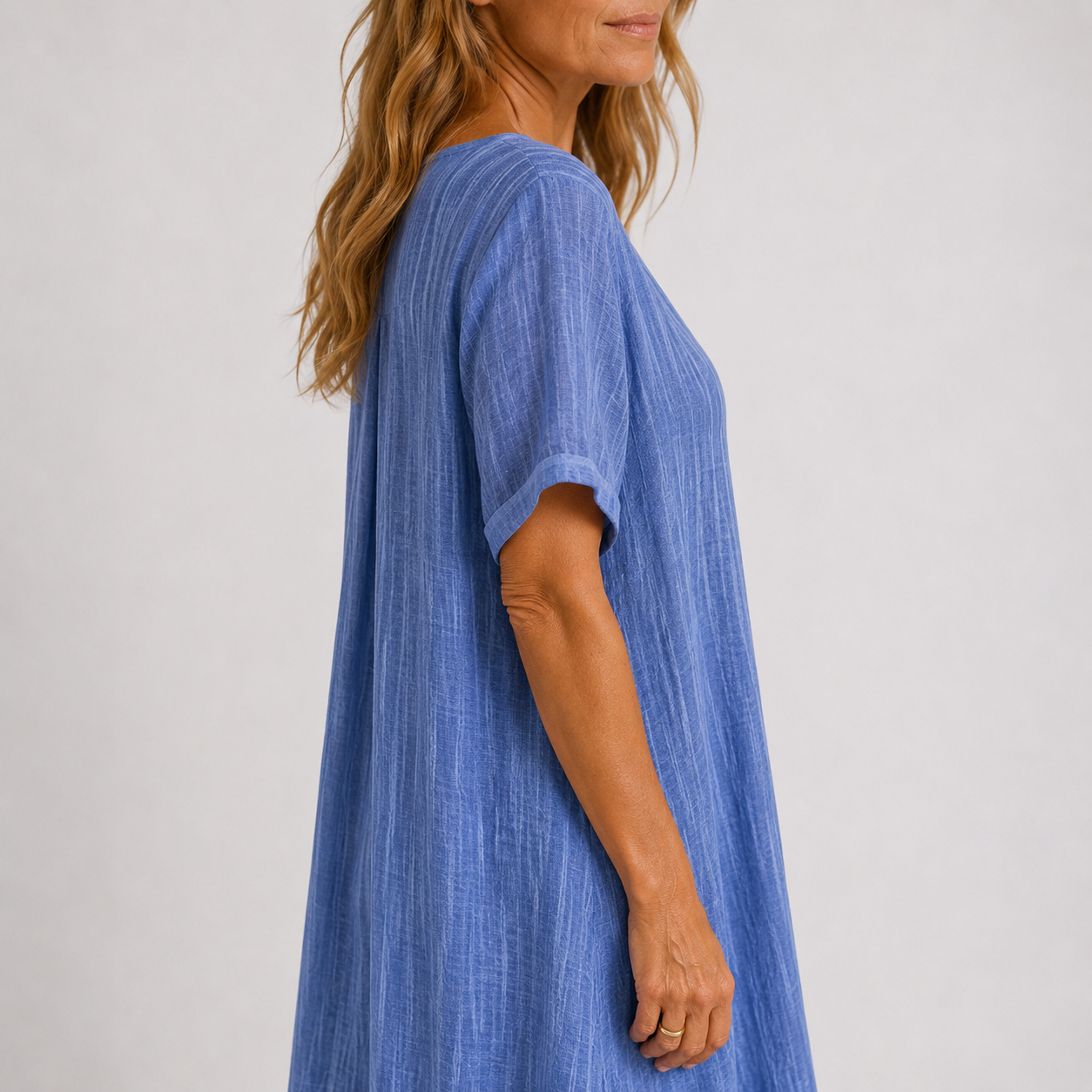 Giuliana™ Elegant Flowing Maxi Dress