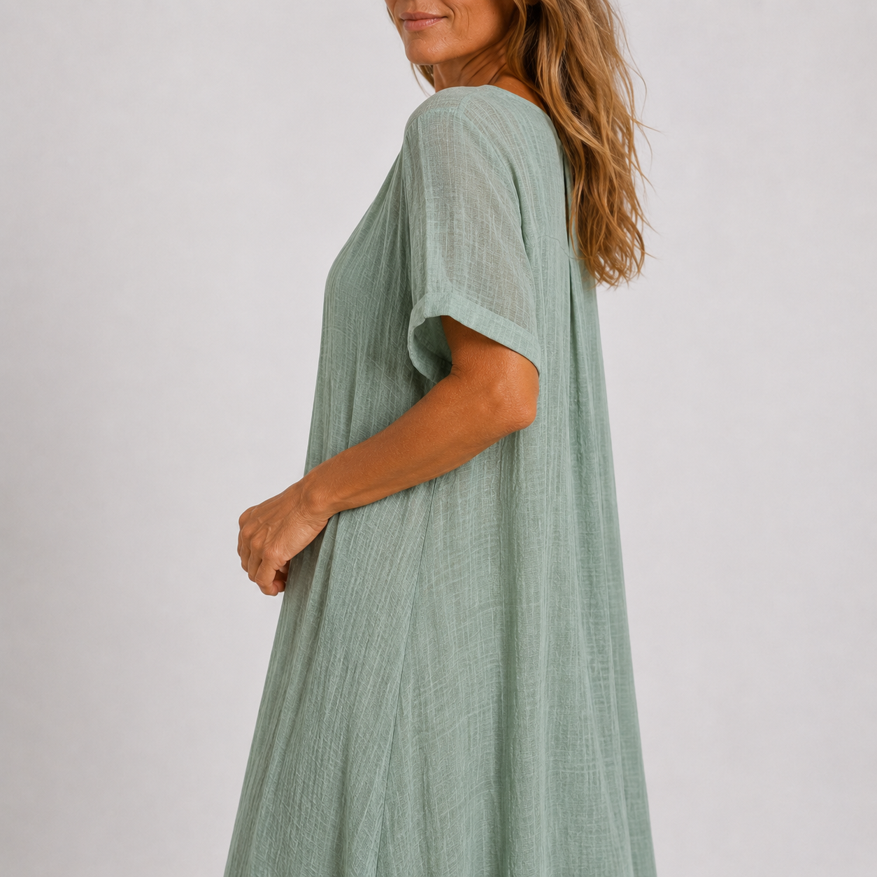 Giuliana™ Elegant Flowing Maxi Dress