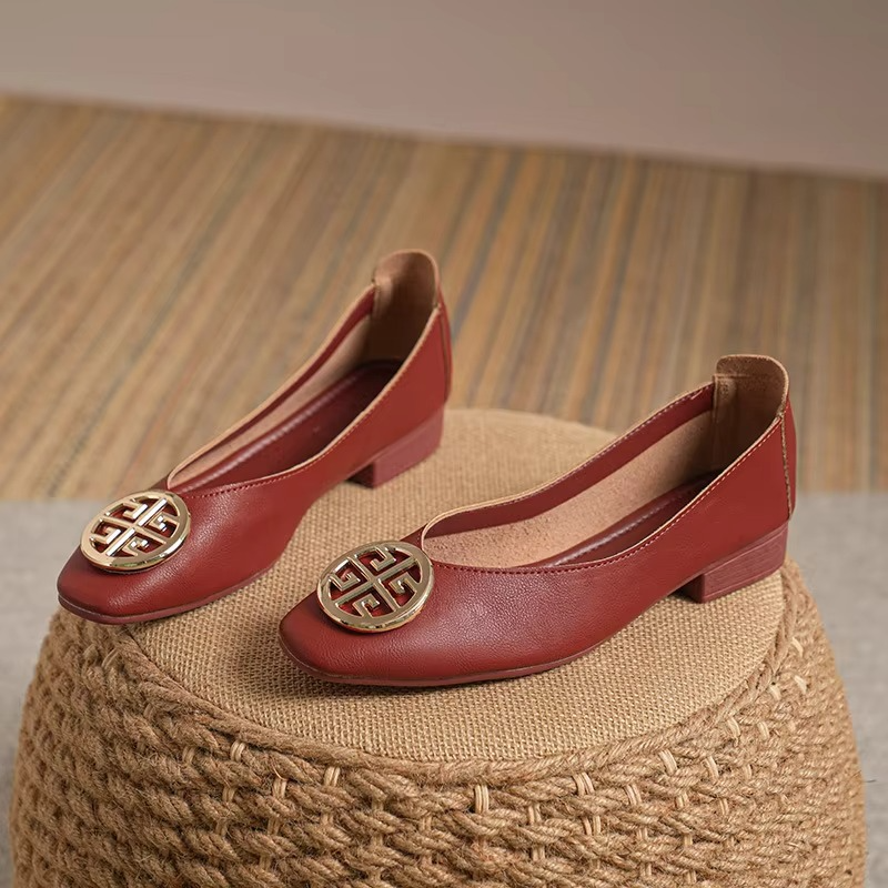 Giselle™ Elegant Square-Toe Flats
